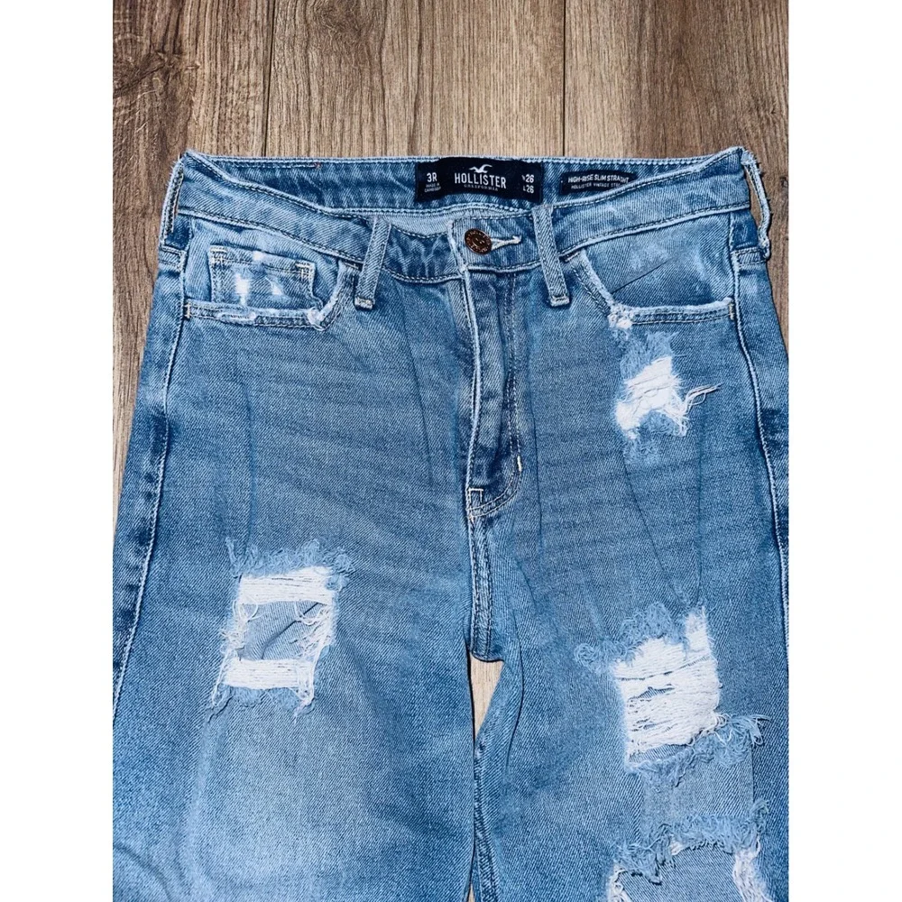 WB6‎ Hollister High-Rise Slim Straight Vintage Stretch Distressed Jeans Size 3
